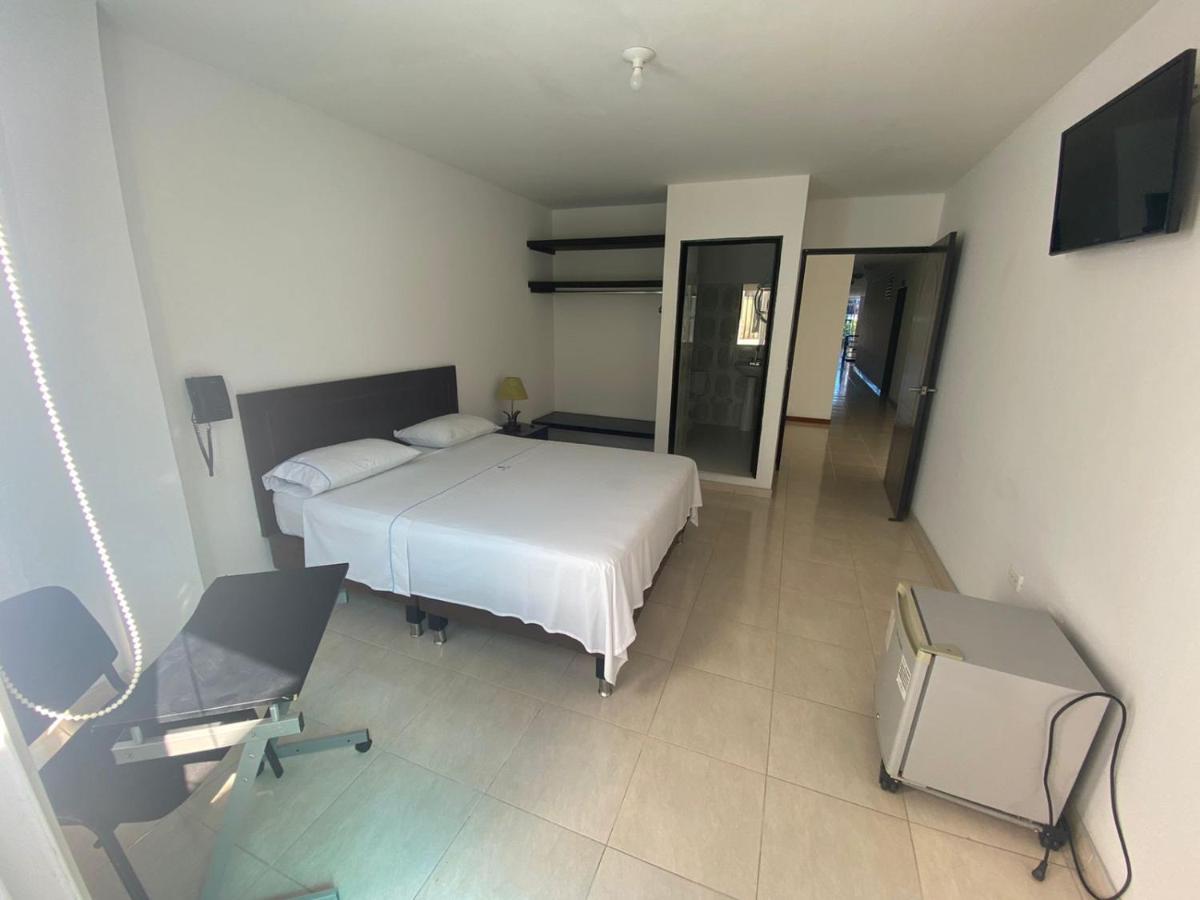 Hotel Torres Del Llano โยปาล ภายนอก รูปภาพ