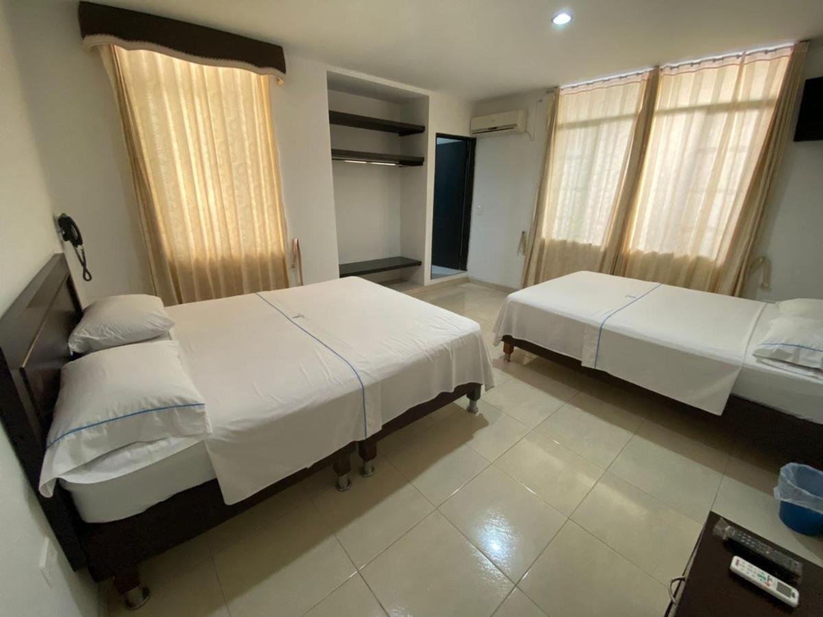 Hotel Torres Del Llano โยปาล ภายนอก รูปภาพ