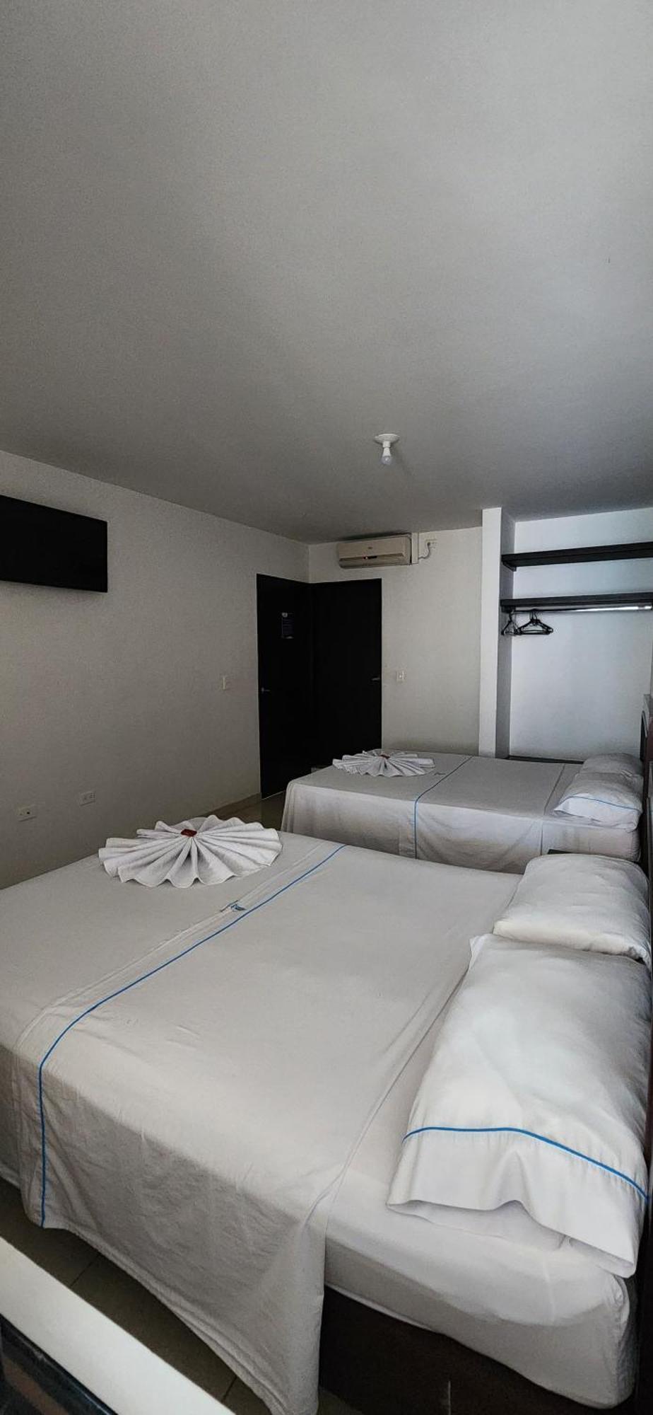 Hotel Torres Del Llano โยปาล ภายนอก รูปภาพ