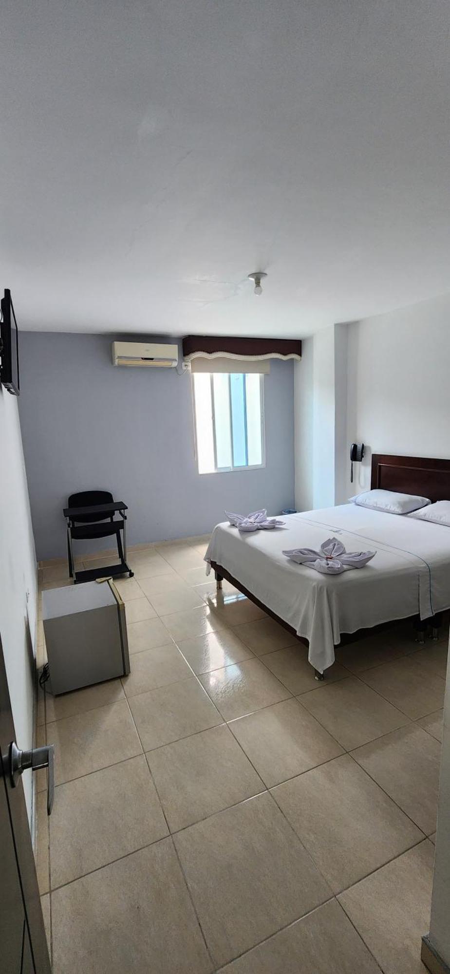 Hotel Torres Del Llano โยปาล ภายนอก รูปภาพ